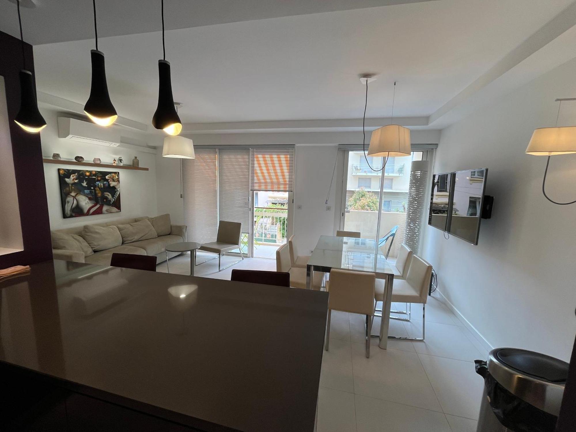 Appartement Calme Familial 3 Ch Avec Terrasses 주앙레핑 외부 사진